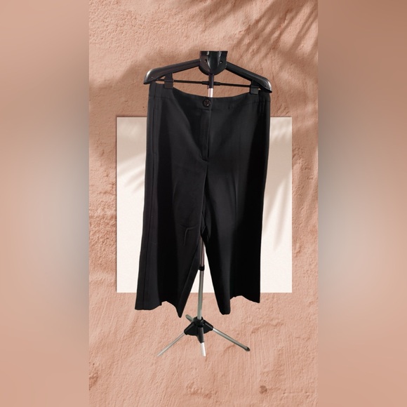 Ann Taylor Black Wide-Leg Pants - Picture 1 of 8
